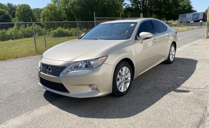 2013 Lexus ES 300h