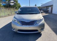 2016 Toyota Sienna XLE