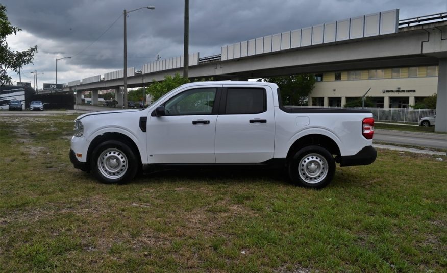 2022 Ford Maverick XL