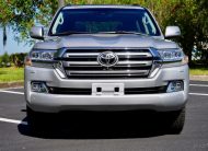 2016 Toyota Land Cruiser 1 OWNER SOUTHERN NO RUST CLEAN