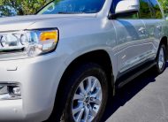 2016 Toyota Land Cruiser 1 OWNER SOUTHERN NO RUST CLEAN