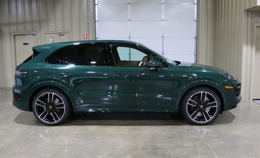 2022 Porsche Cayenne Cayenne Turbo