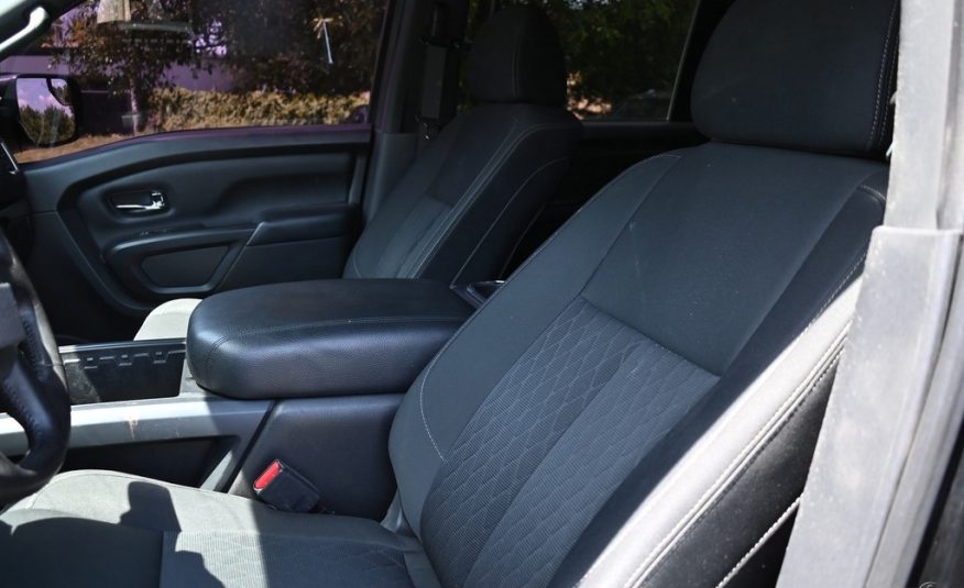 2018 Nissan Titan SV