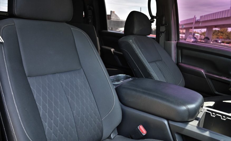 2018 Nissan Titan SV