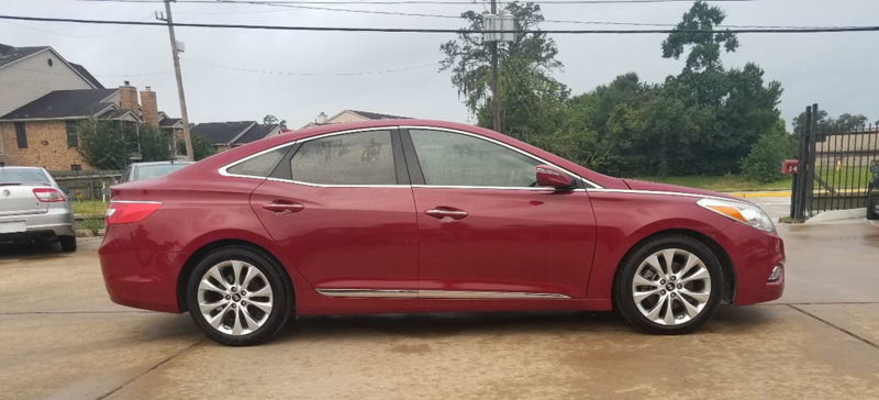 2012 Hyundai Azera 4dr Sedan