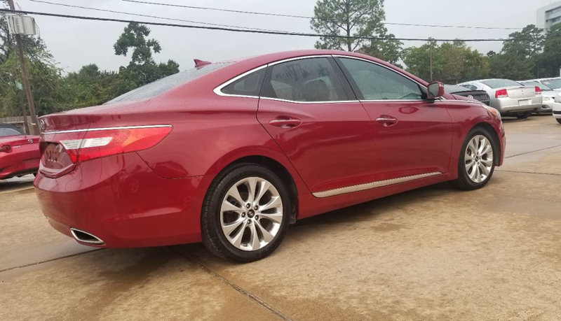 2012 Hyundai Azera 4dr Sedan