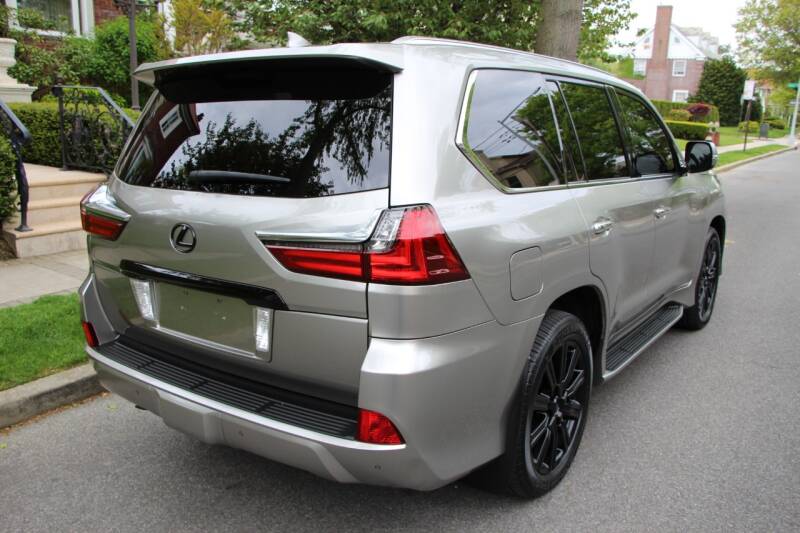 2016 Lexus LX Base AWD 4dr SUV