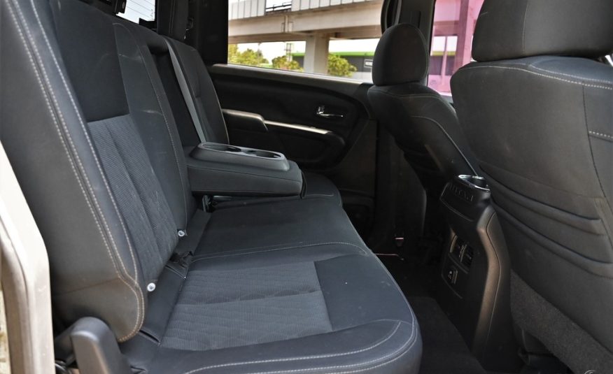 2018 Nissan Titan SV