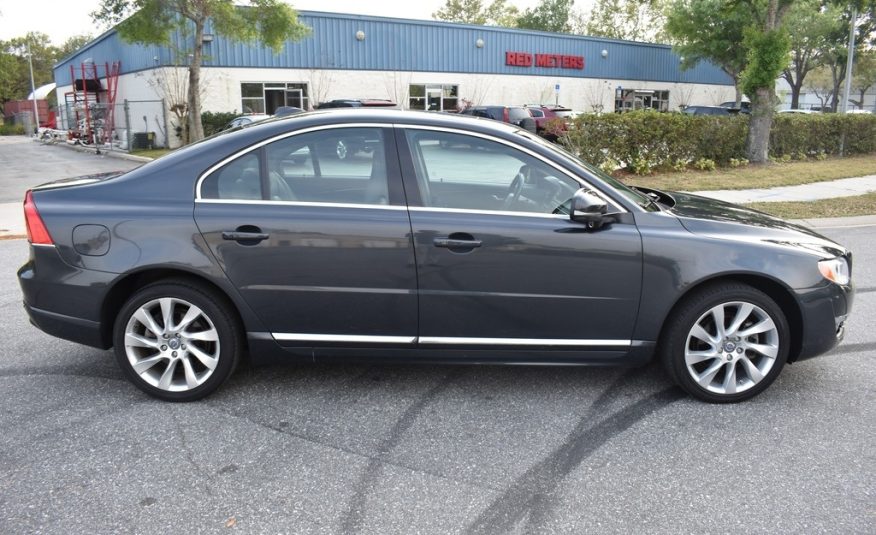2015 Volvo S80 T6 – PERFORMANCE SEDAN – 25K LOW MILES