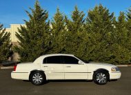 2003 Lincoln Town Car Signature