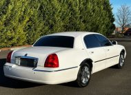 2003 Lincoln Town Car Signature