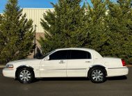 2003 Lincoln Town Car Signature