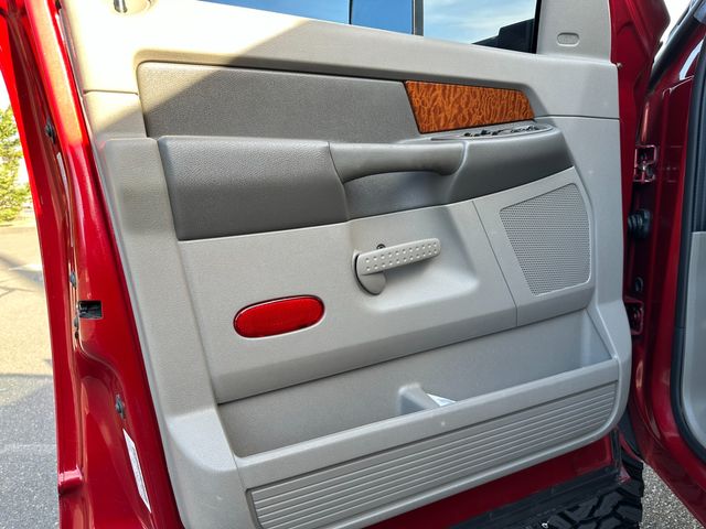 2006 Dodge Ram 2500 THUNDERROAD