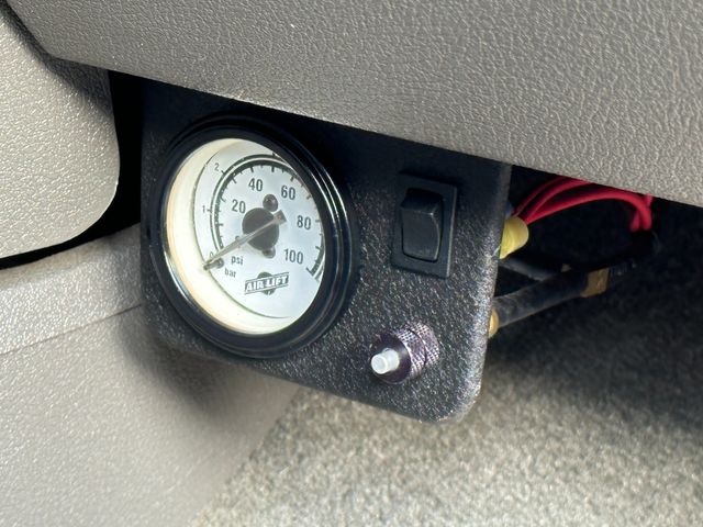 2006 Dodge Ram 2500 THUNDERROAD