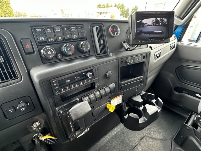 2022 INTERNATIONAL MV607 CREW CAB JERR-DAN