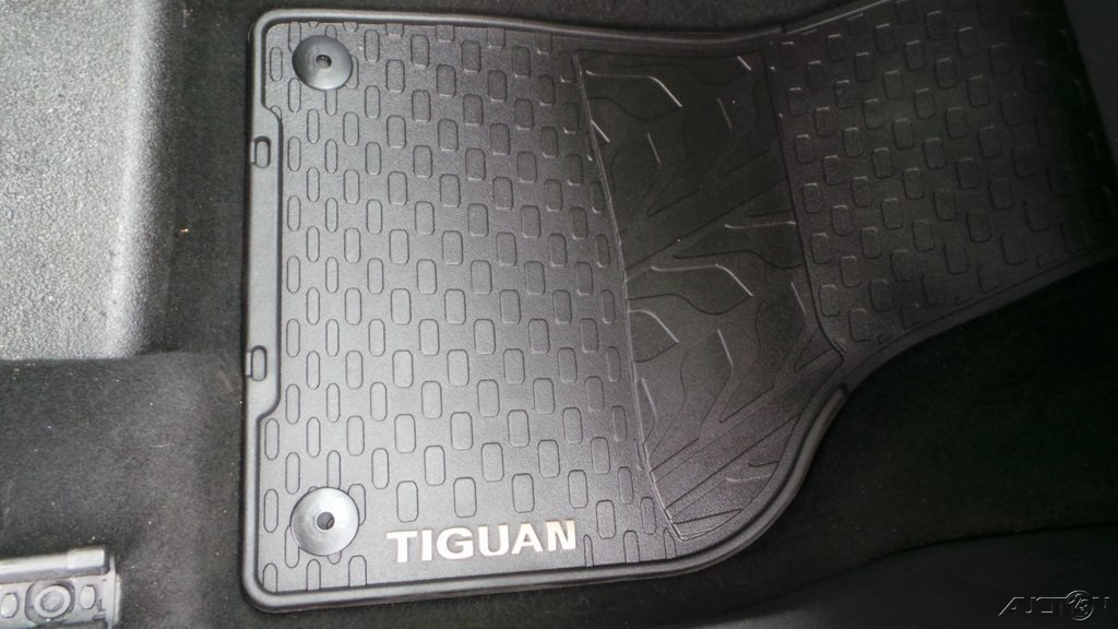 2015 Volkswagen Tiguan SE