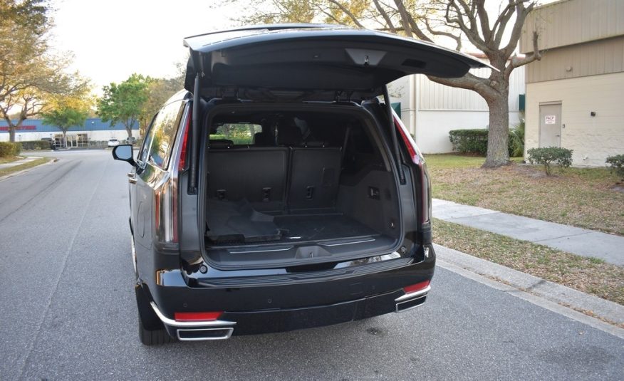 2022 Cadillac Escalade ESV SUV