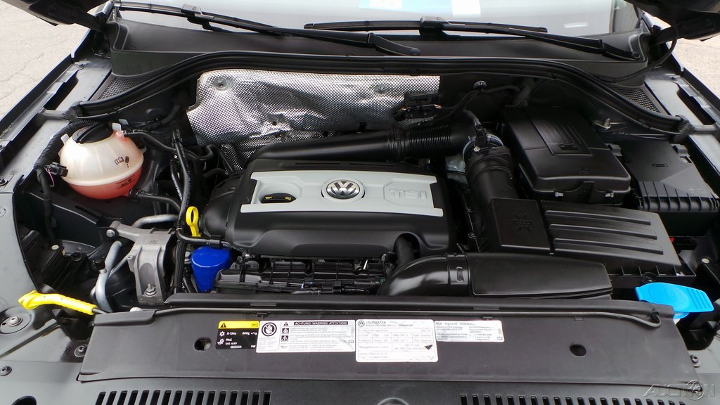 2015 Volkswagen Tiguan SE
