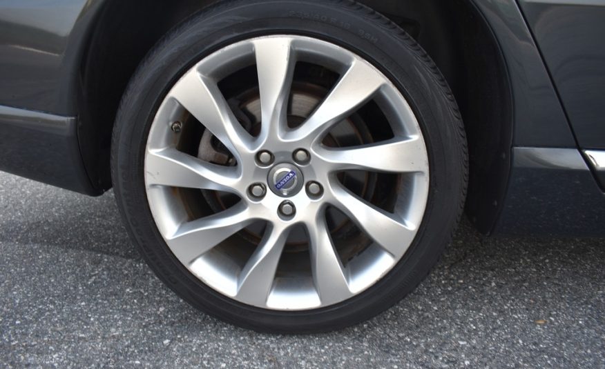 2015 Volvo S80 T6 – PERFORMANCE SEDAN – 25K LOW MILES