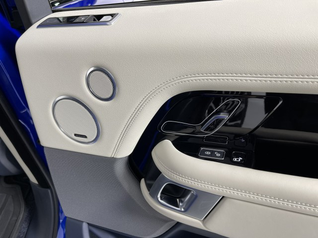 2019 Land Rover Range Rover HSE 2