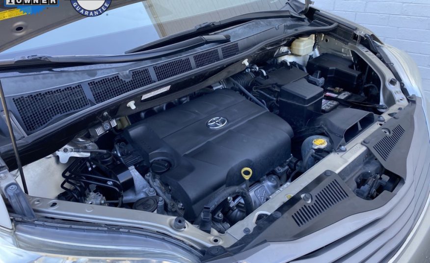 2016 Toyota Sienna XLE