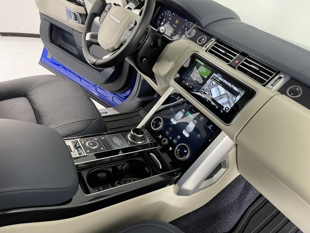 2019 Land Rover Range Rover HSE 2