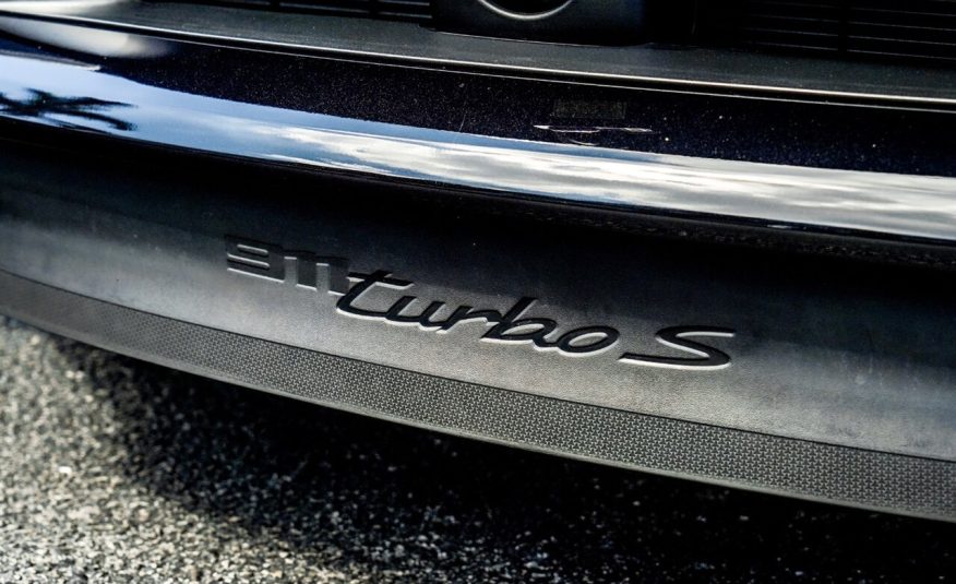 2021 Porsche 911 Turbo S