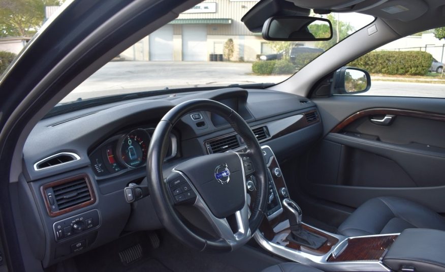 2015 Volvo S80 T6 – PERFORMANCE SEDAN – 25K LOW MILES