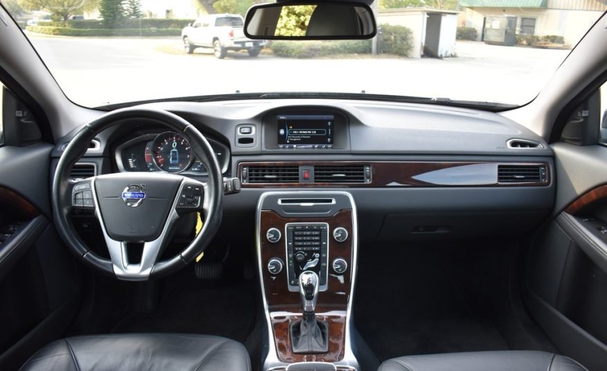 2015 Volvo S80 T6 – PERFORMANCE SEDAN – 25K LOW MILES