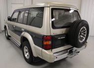 1993 Mitsubishi Pajero Exceed