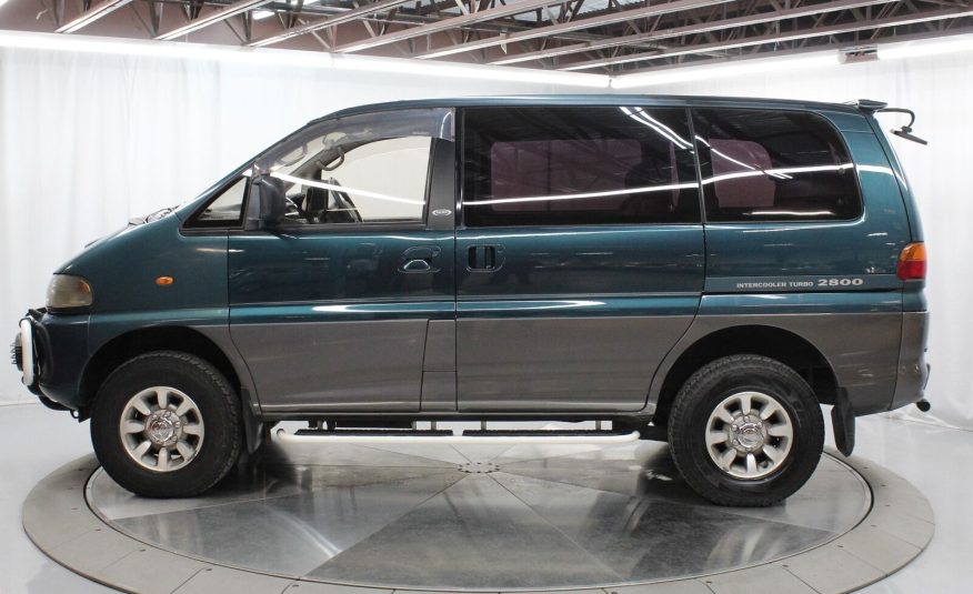 1994 Mitsubishi Delica Space Gear L400