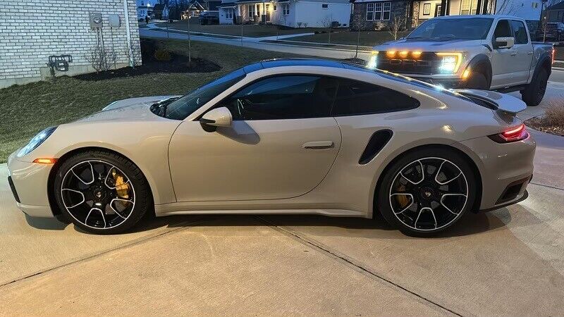 2022 Porsche 911 Turbo S