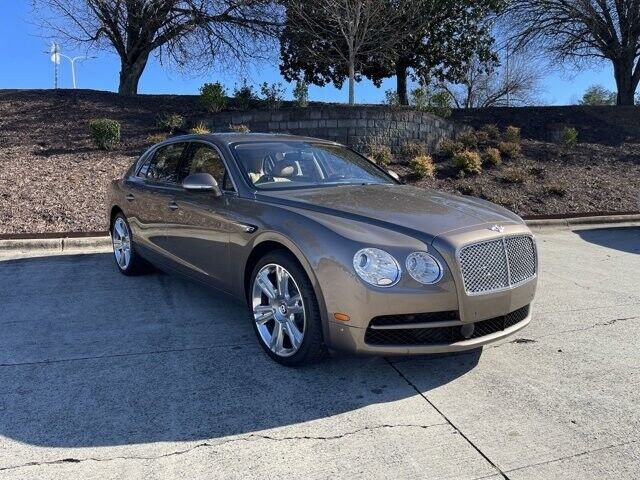 2018 Bentley Flying Spur V8