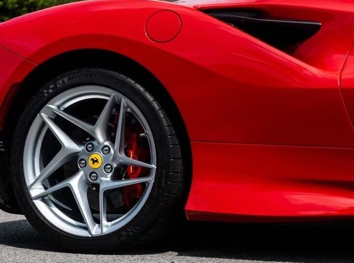 2021 Ferrari F8 Spider
