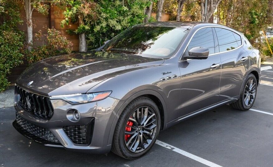 2022 Maserati Levante Modena