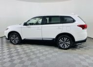 2019 Mitsubishi Outlander ES 52796 Miles Pearl White 4D Sport Utility I4 CVT