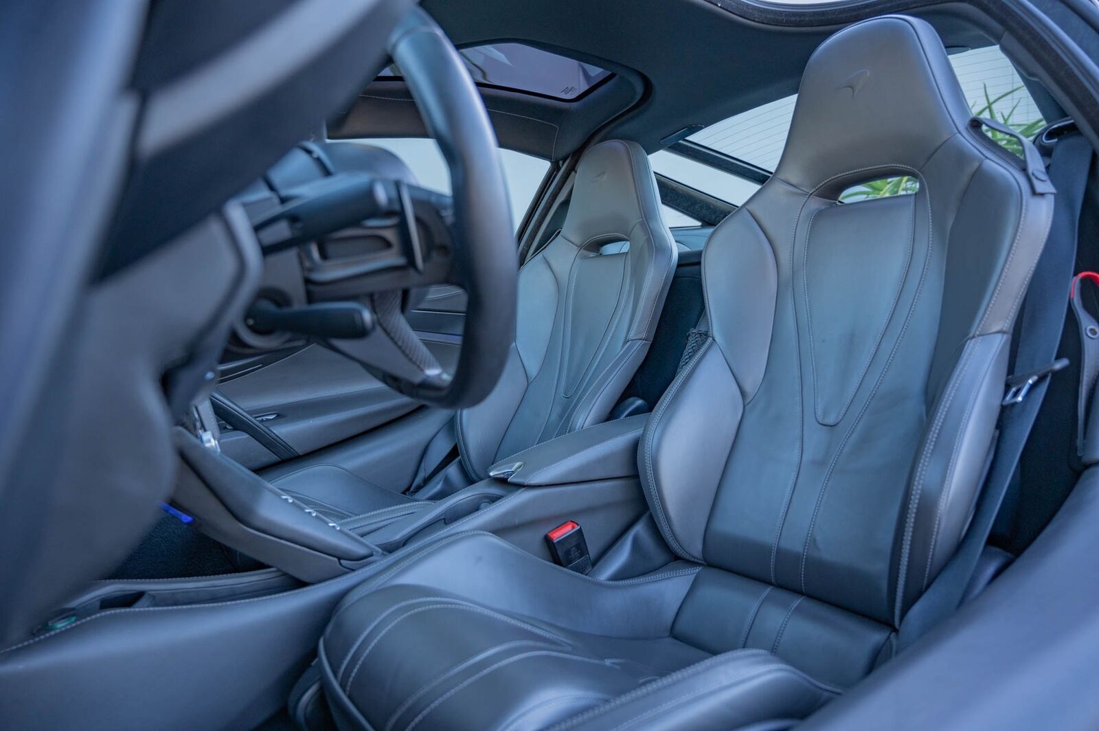 2018 McLaren 720S Luxury