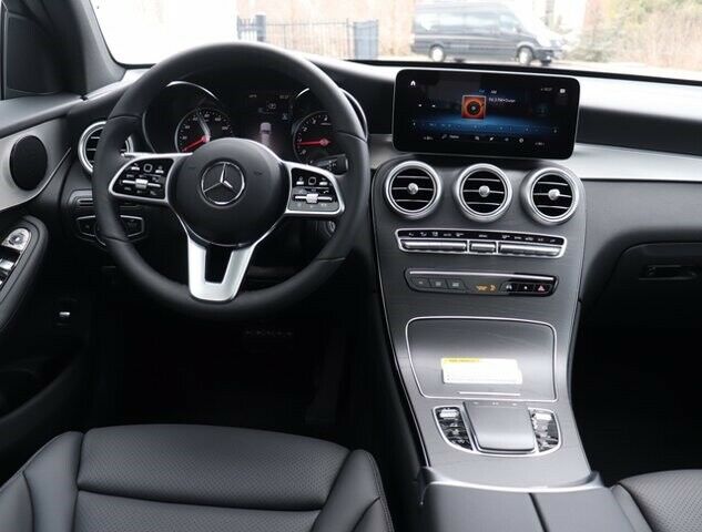 2021 Mercedes-Benz GLC GLC 300