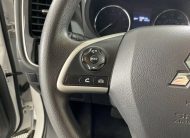 2019 Mitsubishi Outlander ES 52796 Miles Pearl White 4D Sport Utility I4 CVT