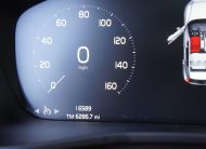 2022 Volvo XC40 R-Design