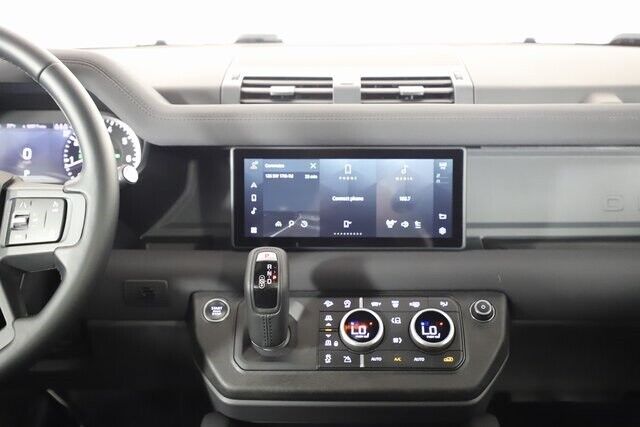2023 Land Rover Defender X-Dynamic SE