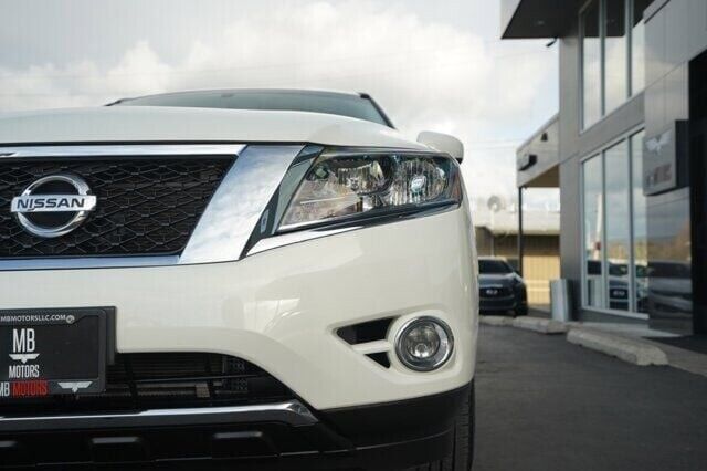 2014 Nissan Pathfinder SL 4×4 4dr SUV