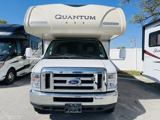 2017 Ford E-Series Van Thor Quantum