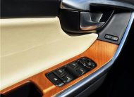 2017 Volvo XC60 Inscription