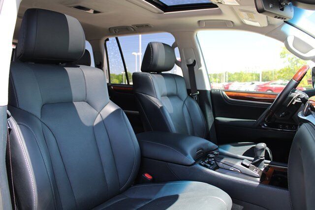 2020 Lexus LX LX 570