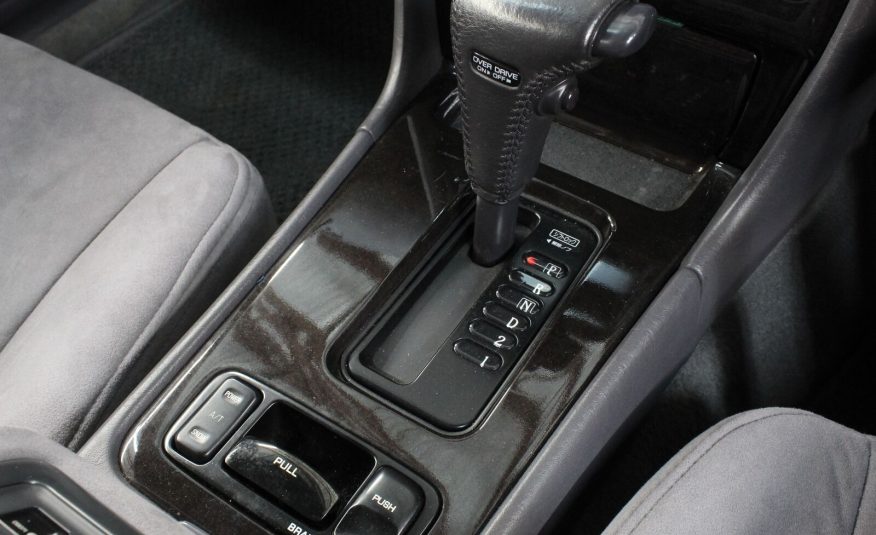 1994 Nissan Gloria Gran Turismo