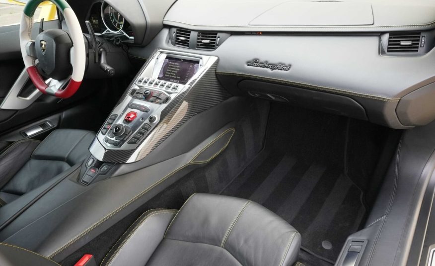 2012 Lamborghini Aventador LP 700-4