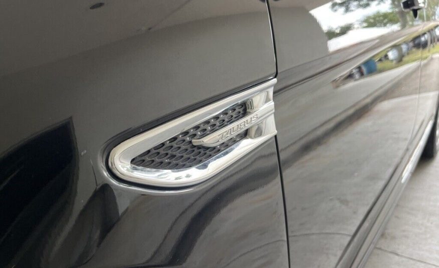 2015 Ford Taurus Limited