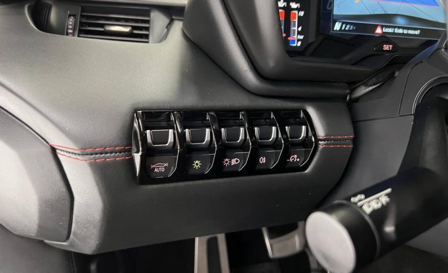 2017 Lamborghini Aventador S