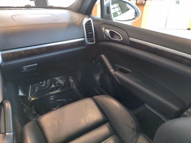 2017 Porsche Cayenne Turbo
